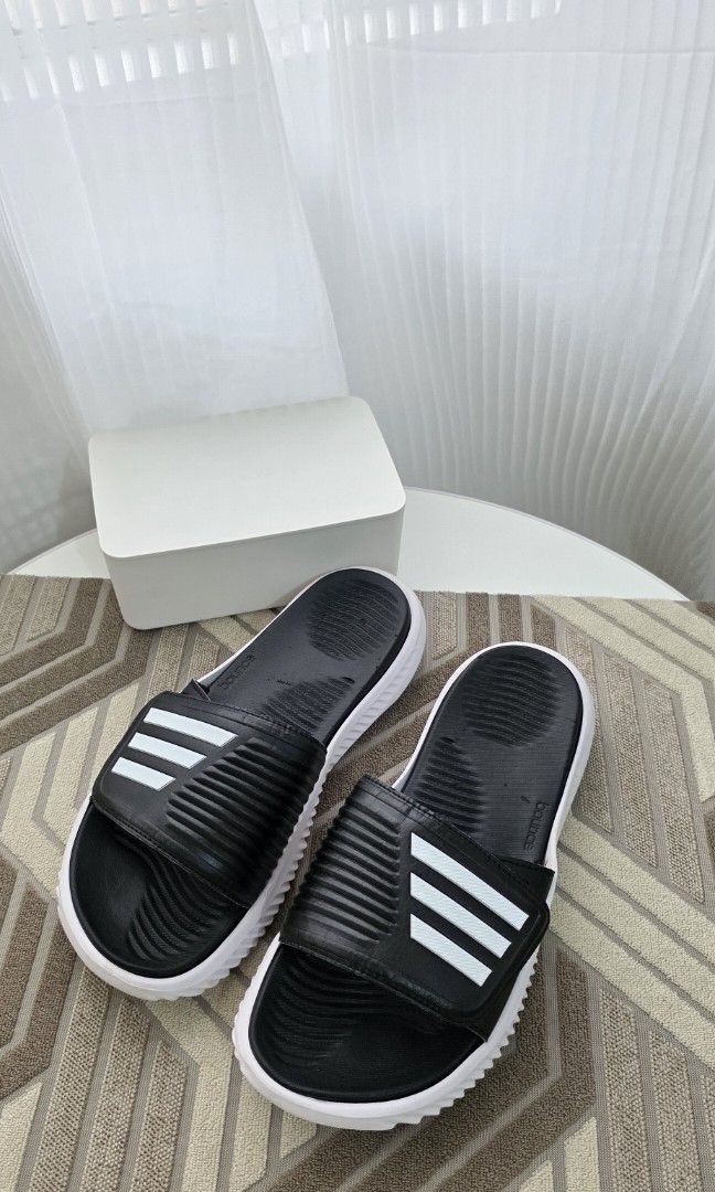 Adidas Alphabounce Slides (Category: Slippers & Slides) located in Malabon City. Submitted by j.a.rubio (Listing ID 1468169169, Image 2). Description: Adidas Alphabounce Slides size 8US Mens original price Php2,800 used twice only, with box rfs. not using it anymore.