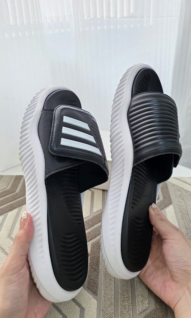 Adidas Alphabounce Slides (Category: Slippers & Slides) located in Malabon City. Submitted by j.a.rubio (Listing ID 1468169169, Image 3). Description: Adidas Alphabounce Slides size 8US Mens original price Php2,800 used twice only, with box rfs. not using it anymore.