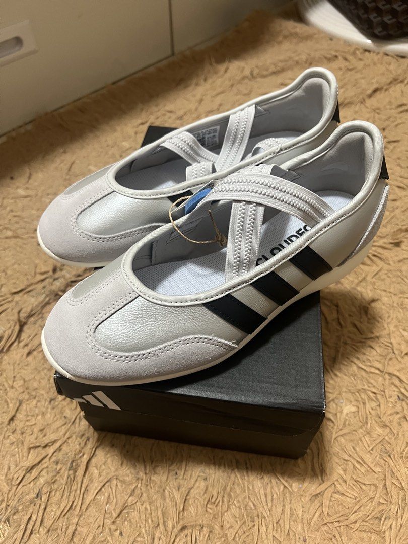 Adidas Barreda Mary Jane (Category: Sneakers) located in Pasig City. Submitted by everythingonsalemnl (Listing ID 1468099332, Image 1). Description: 💯 Original branded sneakers 💸 Affordable prices below SRP 📍 Based in Pasig 🚚 Lalamove available 📦 Nationwide shipping available ⚡ Limited stocks only! Perfect for everyday wear, sports, or gifting! 🎁 📩 Chat us now to check available sizes and reserve your pair!.