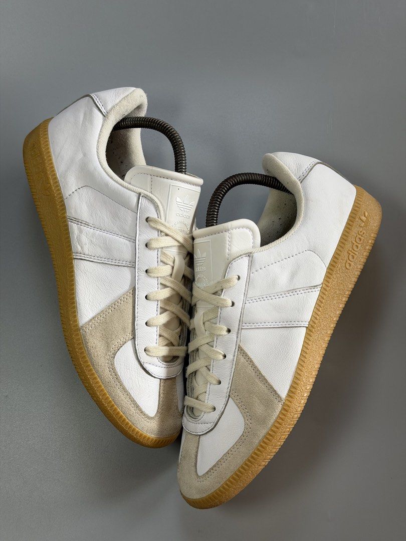Adidas bw-army gats (Category: Sneakers) located in Manila. Submitted by thriftfinds_dvo (Listing ID 1468243308, Image 3). Description: Adidas bw-army gats As new condition Us 7.5/Cm 25.5 Price:2,499 freeship Loc:Davao city📍.