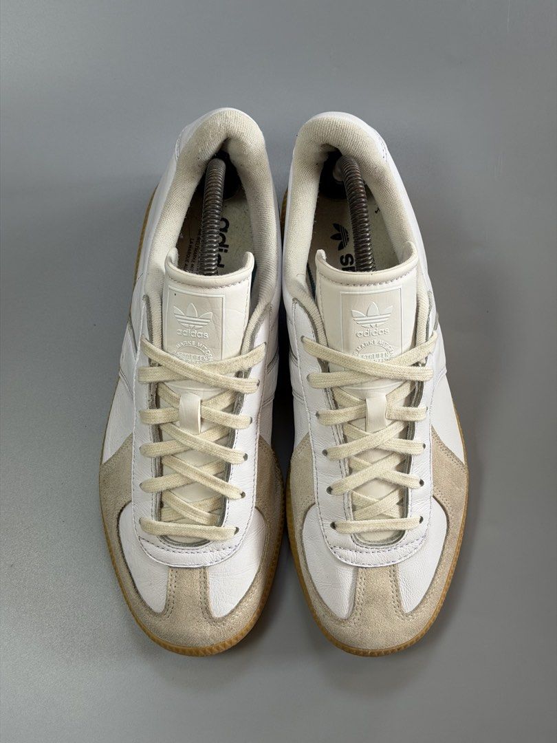Adidas bw-army gats (Category: Sneakers) located in Manila. Submitted by thriftfinds_dvo (Listing ID 1468243308, Image 2). Description: Adidas bw-army gats As new condition Us 7.5/Cm 25.5 Price:2,499 freeship Loc:Davao city📍.