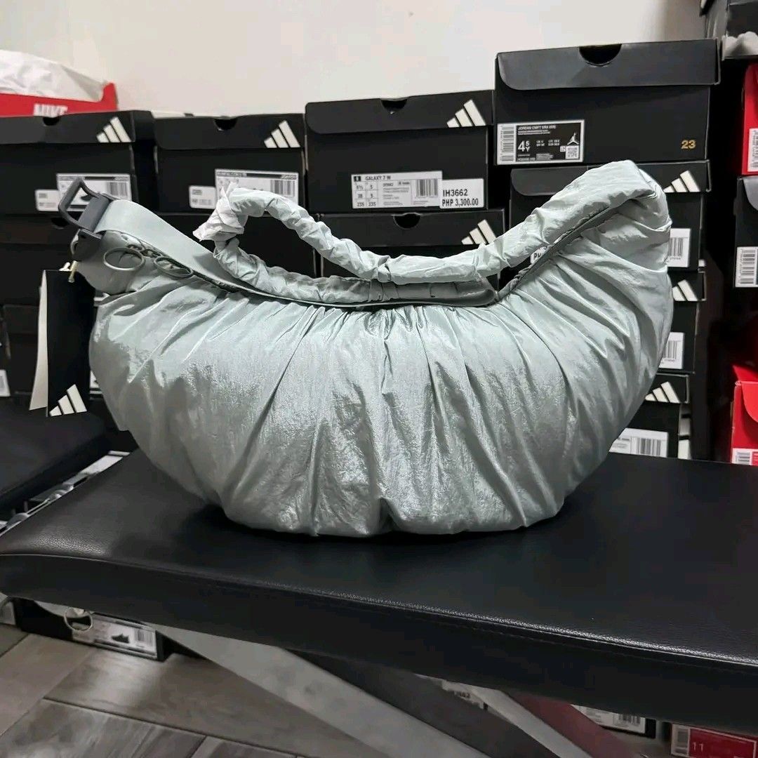 Adidas crossbody bag (Category: Cross-body Bags) located in Quezon City. Submitted by barbosac (Listing ID 1468262135, Image 2). Description: .