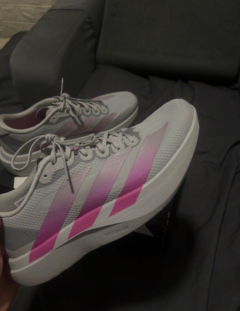 ADIDAS EVO SL (Category: Casual Shoes) located in San Juan City. Submitted by c.777 (Listing ID 1468160408, Image 3). Description: ADIDAS EVO SL SIZE 7.5 Women US barely used. rfs : flat footed so it doesn't work for me. bought at Apex Performance - Vermosa.