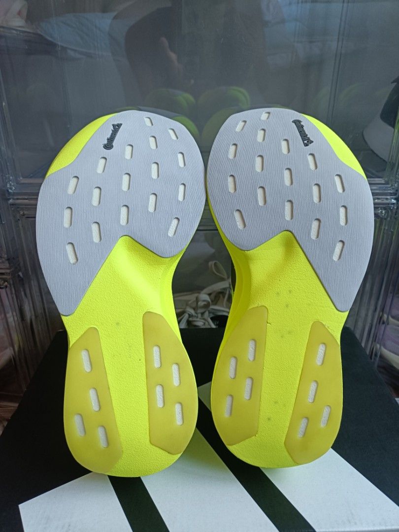 Adidas Evo SL Womens Solar Yellow (Category: Sneakers) located in Navotas City. Submitted by irwin.deocampo (Listing ID 1468106535, Image 3). Description: ‼️RUSH SALE‼️ 👟Adidas Evo SL Womens Solar Yellow Condition: 10/10 (twice lng nagamit) Size: 6us 37.5euro 230cm Price: 6500 + Shipping Fee (NEGOTIABLE) DM FOR MORE INFO📩.