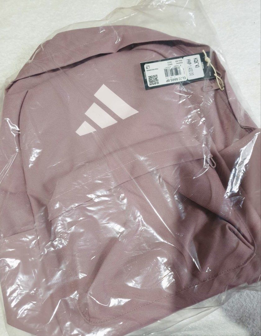 Adidas Lifestyle Classic 3 Bar Logo (Category: Backpacks) located in Las Pinas. Submitted by epitome.mnl (Listing ID 1468096563, Image 1). Description: 💎Brand New with tag 💎Adidas 💎Size One 💎SRP 1400 💎All items 100% original 📌MOP GCASH or BDO 📌SF Shouldered by the buyer 📌Lalamove/Grab (via sched) 📌Flash / Gogo Express Provincial 80-240 📌Meetups: Las Pinas/Alabang/Laguna via schedule.