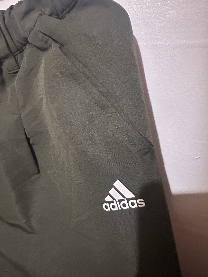 Adidas lightweight cargo pants (Category: Other Bottoms) located in Tandag. Submitted by kawaiispreloved (Listing ID 1468231708, Image 2). Description: Size 25-27.