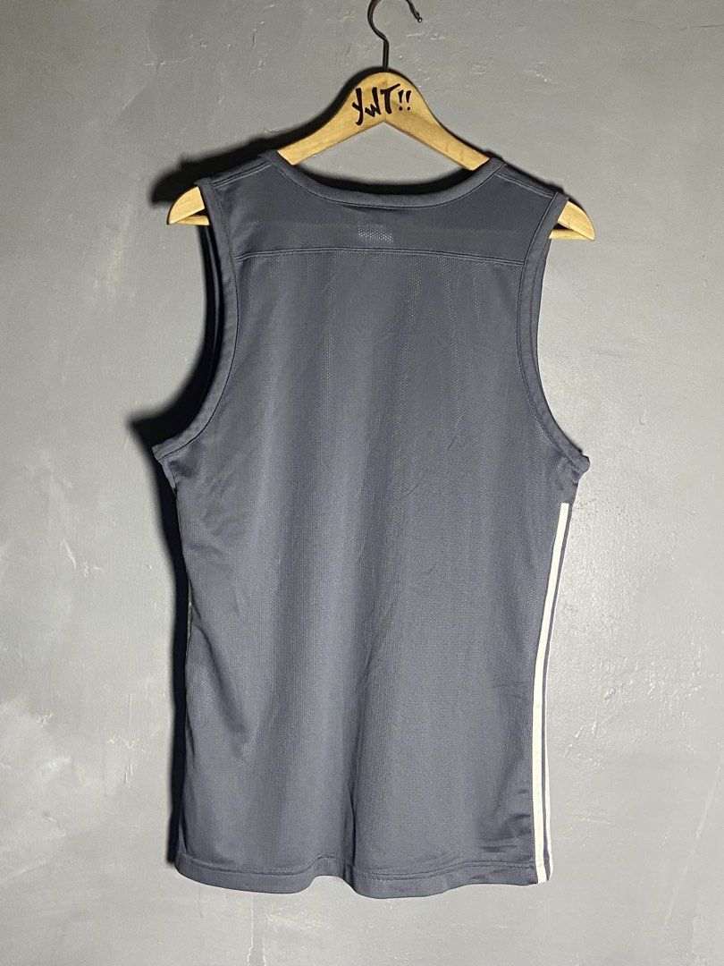 Adidas Reversible Jersey (Category: Activewear) located in Cabuyao City. Submitted by chukz_x (Listing ID 1468250975, Image 3). Description: Adidas Reversible Jersey Size : Medium Dimes : 20W 28L Condition : Like new Issue : none Price : 850 📍READY TO WEAR 📍Cabuyao Laguna .