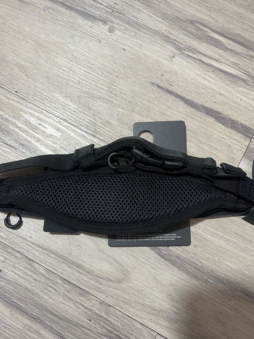 ADIDAS RUNBELT (Category: Activewear) located in Baguio. Submitted by kyrawang22 (Listing ID 1468197014, Image 3). Description: .