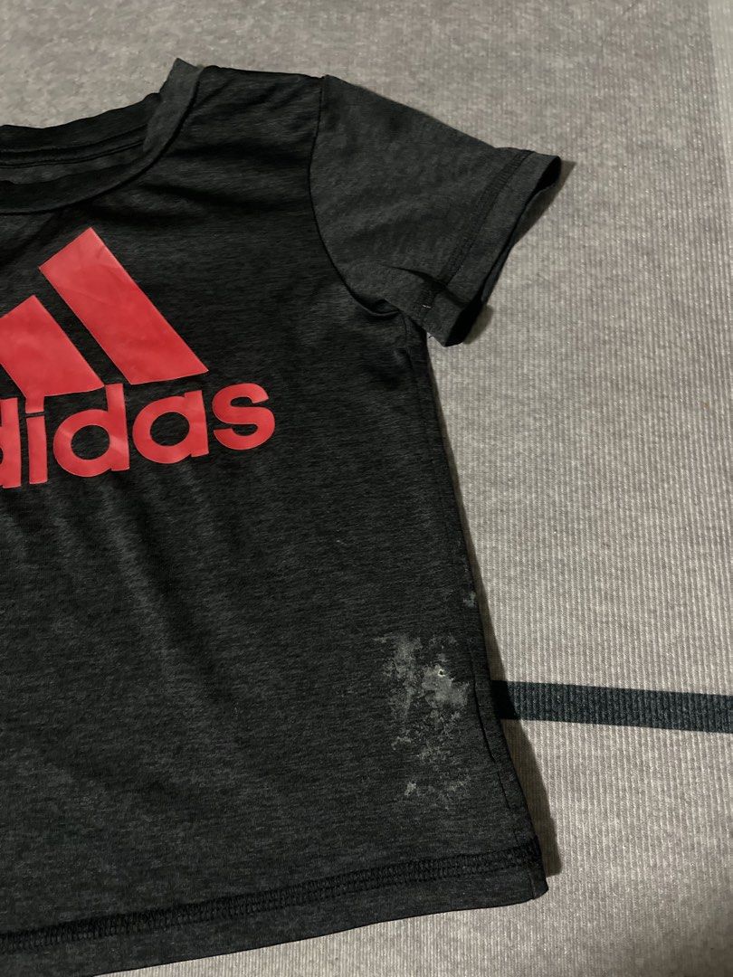 Adidas shirt for kids (Category: Babies & Kids Fashion) located in Manila. Submitted by _eahmczz (Listing ID 1468264066, Image 2). Description: Nasa pic na po yung issue.