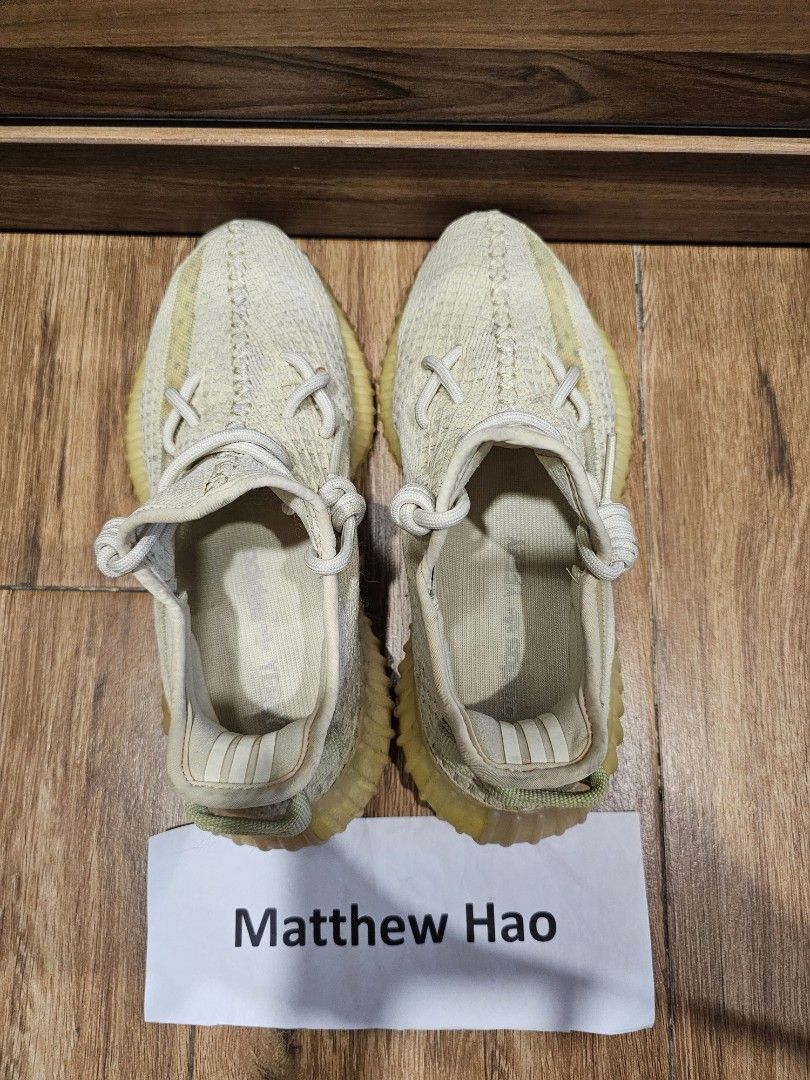 Adidas Yeezy 350 v2 flax (Category: Sneakers) located in Manila. Submitted by machoxmatt (Listing ID 1468098932, Image 2). Description: Condition: 9+/10 Size: 6.5us /fits 7.5us women wear at your own risk. 2020 released Pair only Mop:bdo/gcash Shipping at buyer's expense.