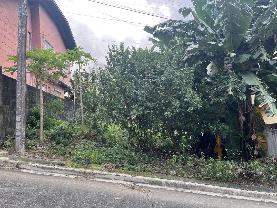(Category: ) located in . Submitted by realestatebroker2 (Listing ID 1468136643, Image 1). Description: .
