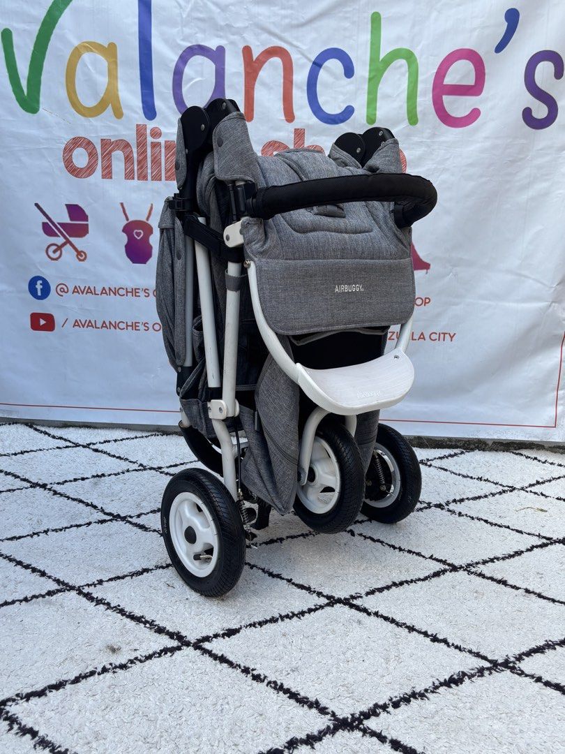 Airbuggy Coco Brake Jogger Stroller (Category: Strollers) located in Manila. Submitted by avalanchesonlineshopmainacount (Listing ID 1468150189, Image 3). Description: .