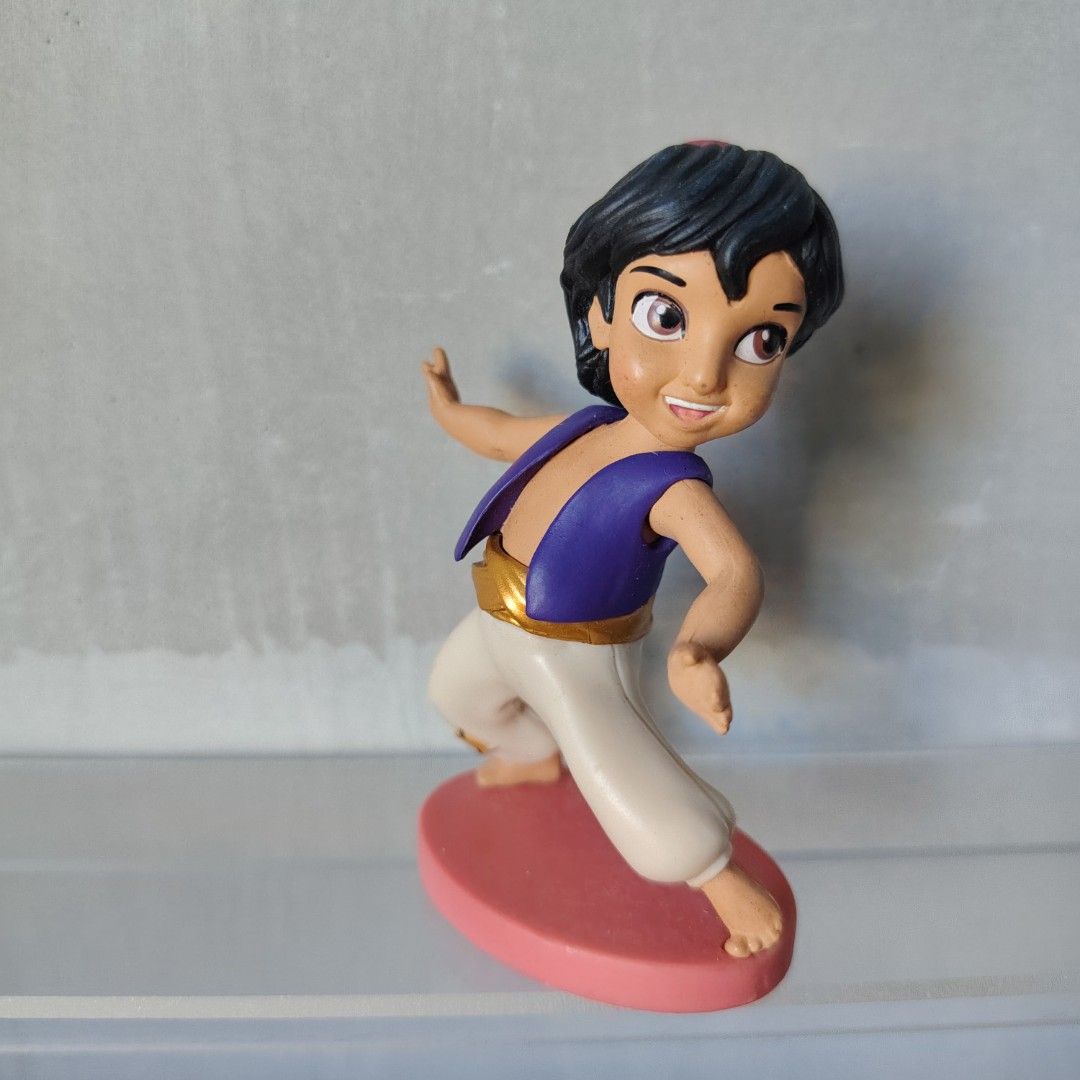 Aladdin toddler disney (Category: Figurines & Statues) located in Silang. Submitted by EkonomikaPH (Listing ID 1468133168, Image 1). Description: Pass sa lowballers NO reasonable offer, NO Reply ❤️SUBMIT the stated price using the MAKE OFFER tab For decisive buyers only ALL photos posted Bawal sa entitled & sa walang common courtesy jusko po 😅.