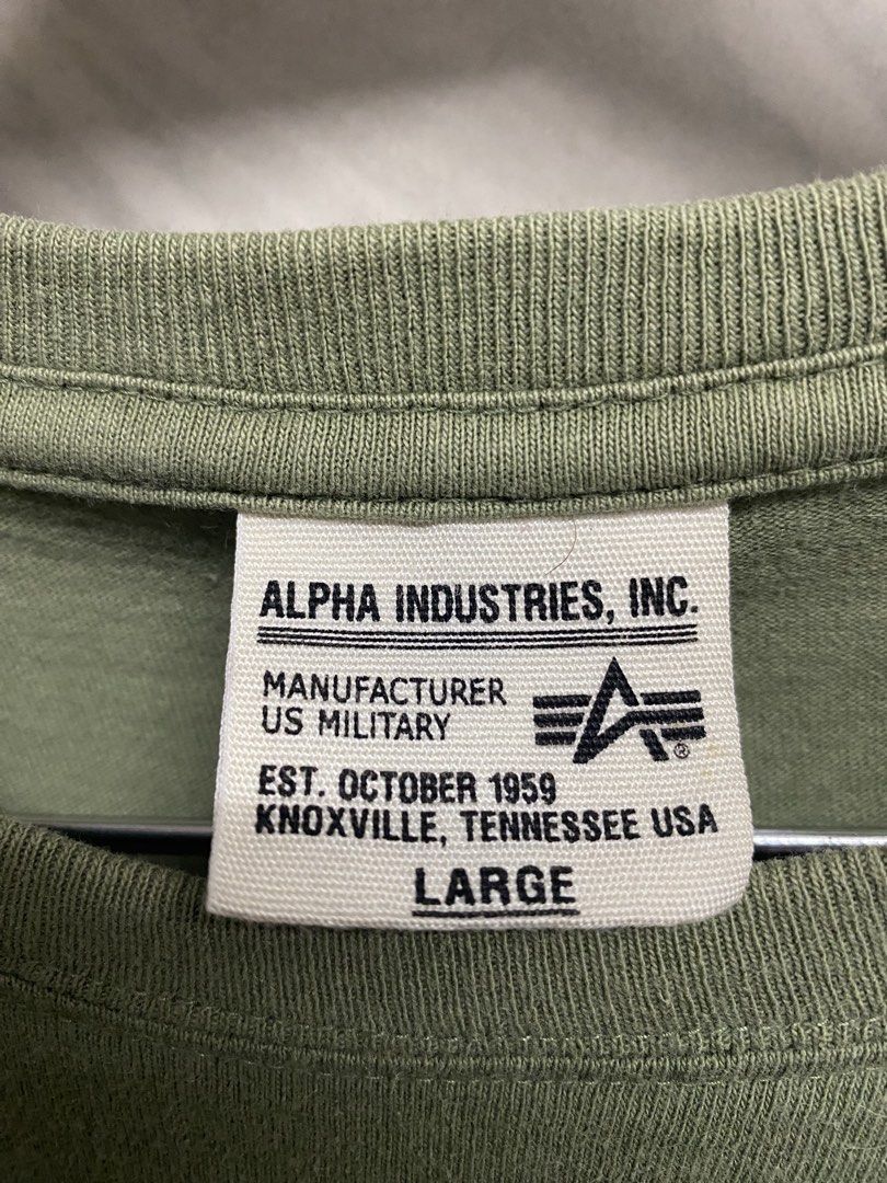 Alpha Industries Grapic T-Shirts (Category: Tshirts & Polo Shirts) located in Selayang. Submitted by selam_offer_jackpot (Listing ID 1468172499, Image 3). Description: Pit 21.5 Labuh 28 Postage Dfod.