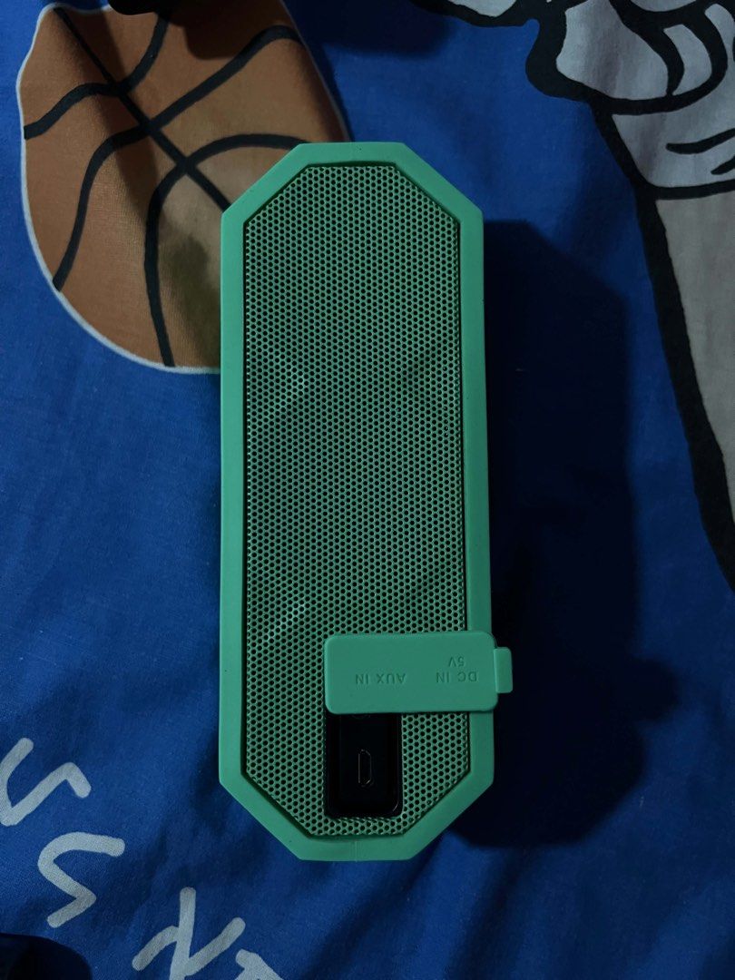 ALTEC LANSING (Category: Soundbars, Speakers & Amplifiers) located in Batangas. Submitted by thriftysaii (Listing ID 1468118635, Image 3). Description: FOR SALE ASPACK/BUNDLE ALTEC SPEAKER THEJACKET H20 RUGGED BLUETOOTH SPEAKER IP67 WATERPROOF SANDPROOF 8 HRS BATTERY LIFE ALTEL LANSING FLOATS IN WATER HANDS FREE SPEAKERPHONE 📍Batangas City.