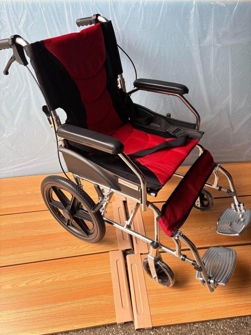 aluminum wheelchair (Category: Wheelchairs) located in Manila. Submitted by joy63057743416 (Listing ID 1468069417, Image 1). Description: we accept bulk orders brandnew affordable onhand negotiable good quality and condition open for pick up and delivery high quality we also sell many medical supplies call me 09268225723 cod,gcash,bank transfer lifetime time free service.
