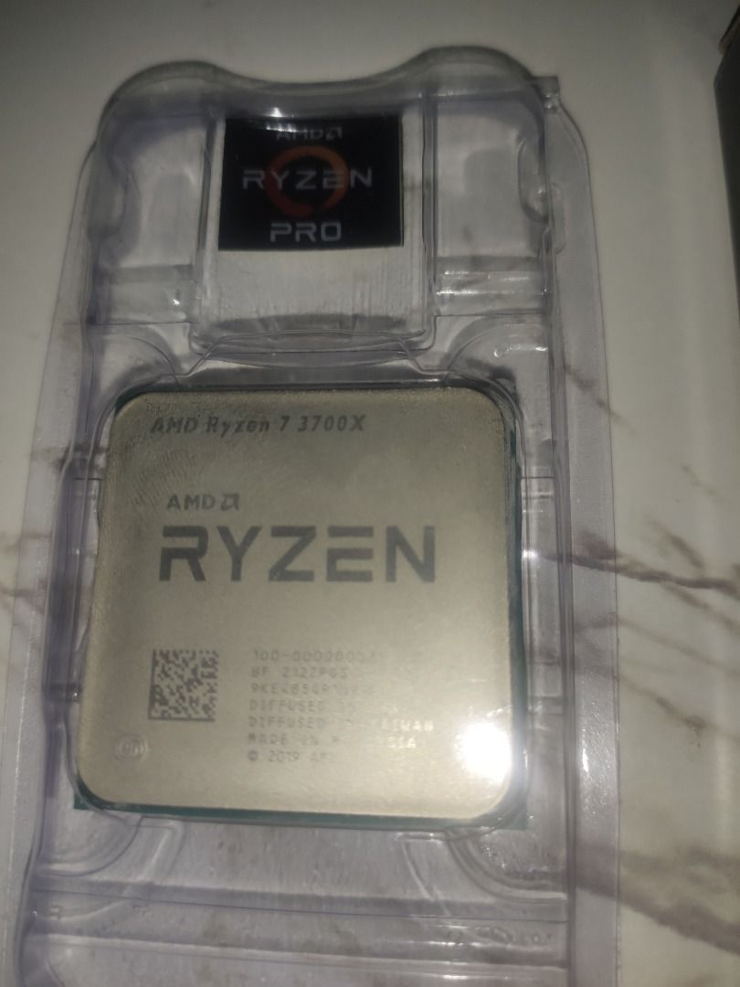 AMD Ryzen 7 3700X Processor with Cooler (Category: Computer Parts) located in Caloocan City. Submitted by jed_santos (Listing ID 1468073171, Image 2). Description: - Model: AMD Ryzen 7 3700X Processor - Performance: Ideal for gaming, multitasking, and heavy workloads - Cooler: Includes original stock CPU cooler - Condition: Tested and working smoothly, great for PC builds and upgrades - Reason for selling: Upgrading to a better CPU Okay for picku