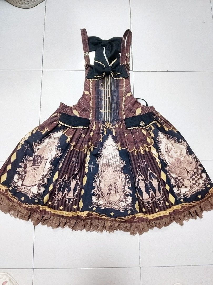 Angel Heart Nutcracker Salopette (Category: Dresses) located in Taguig. Submitted by tenngakuu (Listing ID 1468176332, Image 2). Description: From my personal EGL collection. Message me for more photos, no ww tho. my phone got wiped and I haven't worn this in a long time. MOP: Gcash MOD: J&T, Lalamove (if near Taguig).