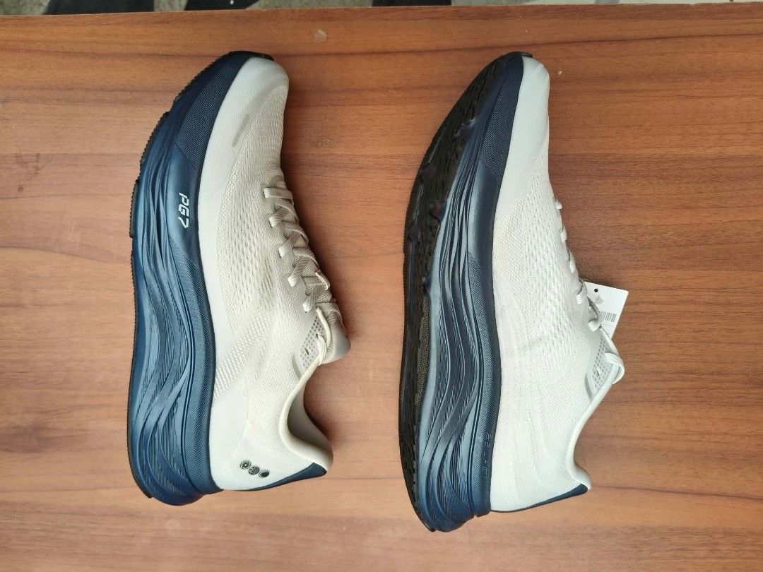 ANTA PG7 (Category: Sneakers) located in Manila. Submitted by aryan_deer (Listing ID 1468244013, Image 2). Description: NEW STOCKS OF ANTA PG7 TRAVEL 2 IS OUT!! 100% ORIGINAL AVAILABLE COLOR: Blue - 2,499 Orange - 2,200 AVAILABLE SIZES: 9/9.5 and 11 📍TAGUIG LOCATION We can do Meet-up, Lalamove or Jnt. Kung malapit lang po kayo sa Pinagsama Taguig pwede niyo po i-pick up yung pair. NOTE: You can also get our retail prices — just order a minimum o