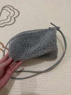 （分類：）位於 。 由 yyy.uuu 提交（商品編號 1468263573，圖片 1）。簡介： 。