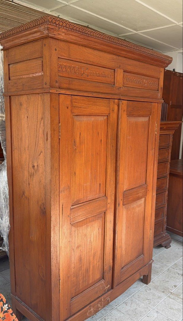 Antik java Wardrobe (Category: Pest Control) located in Kuala Lumpur. Submitted by fatima_azzahra (Listing ID 1468063103, Image 1). Description: .