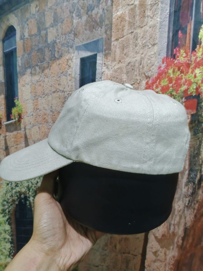 Anvil vintage plain cap (Category: Caps & Hats) located in Valenzuela. Submitted by shs.by.marc (Listing ID 1468077112, Image 2). Description: Location : Karuhatan Valenzuela.