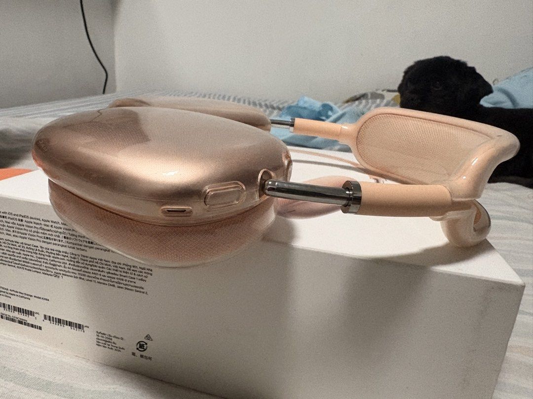 Apple AirPods Max Orange usb-c (Category: Headphones & Headsets) located in Quezon City. Submitted by jdoublem (Listing ID 1468078579, Image 3). Description: - Authentic Apple AirPods Max in striking orange (usb-c type) - Includes original smart case, box, unused cable, and receipt from powermac -Still under warranty (bought last May 2026) -location QC.