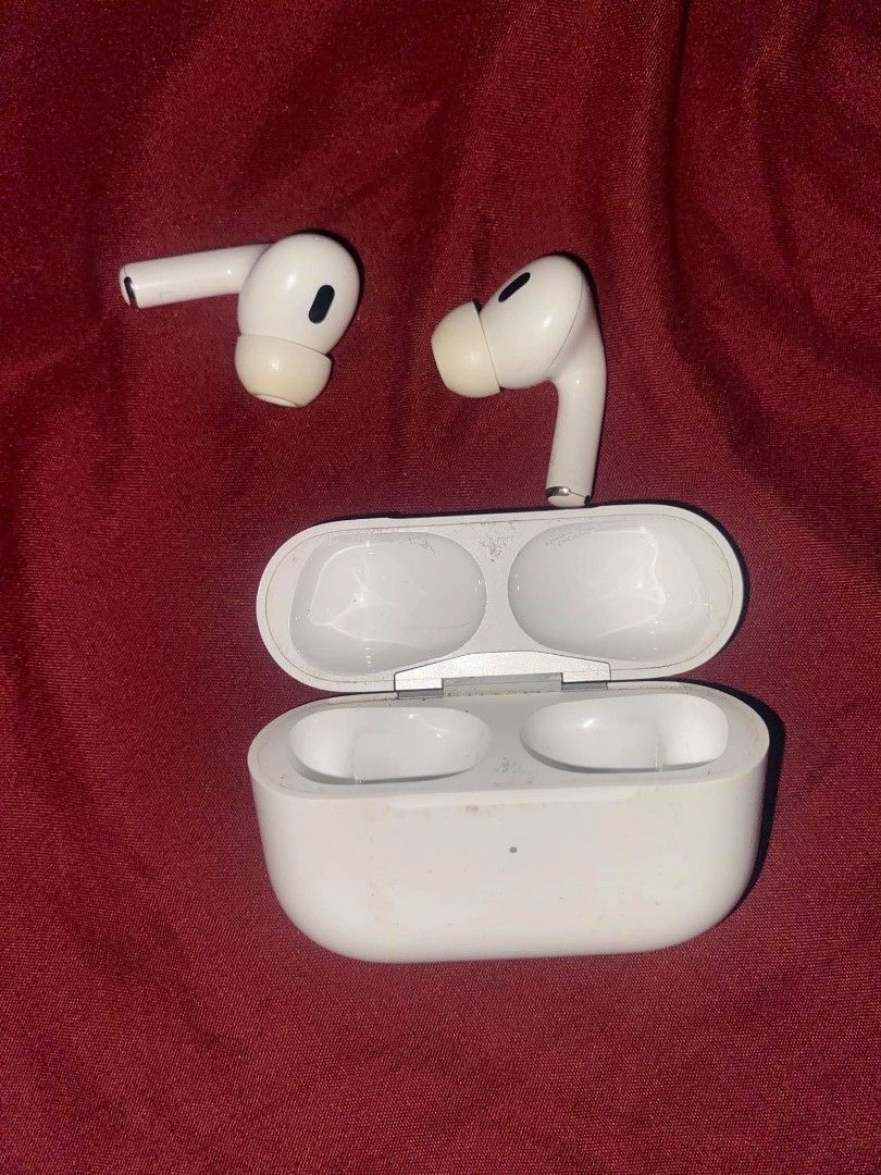 Apple AirPods Pro 2 (Category: Headphones & Headsets) located in Manila. Submitted by trainwreck331 (Listing ID 1468257825, Image 1). Description: - Item: Apple AirPods Pro with Charging Case - Color: White - Model: A3048 -TYPE C - Serial Number: V5Q9PC6137 - Condition: Used with normal wear and tear from daily carry - Performance: Active Noise Cancellation (ANC) works perfectly and battery holds a good charge - Inclusions: Earbuds and charging c