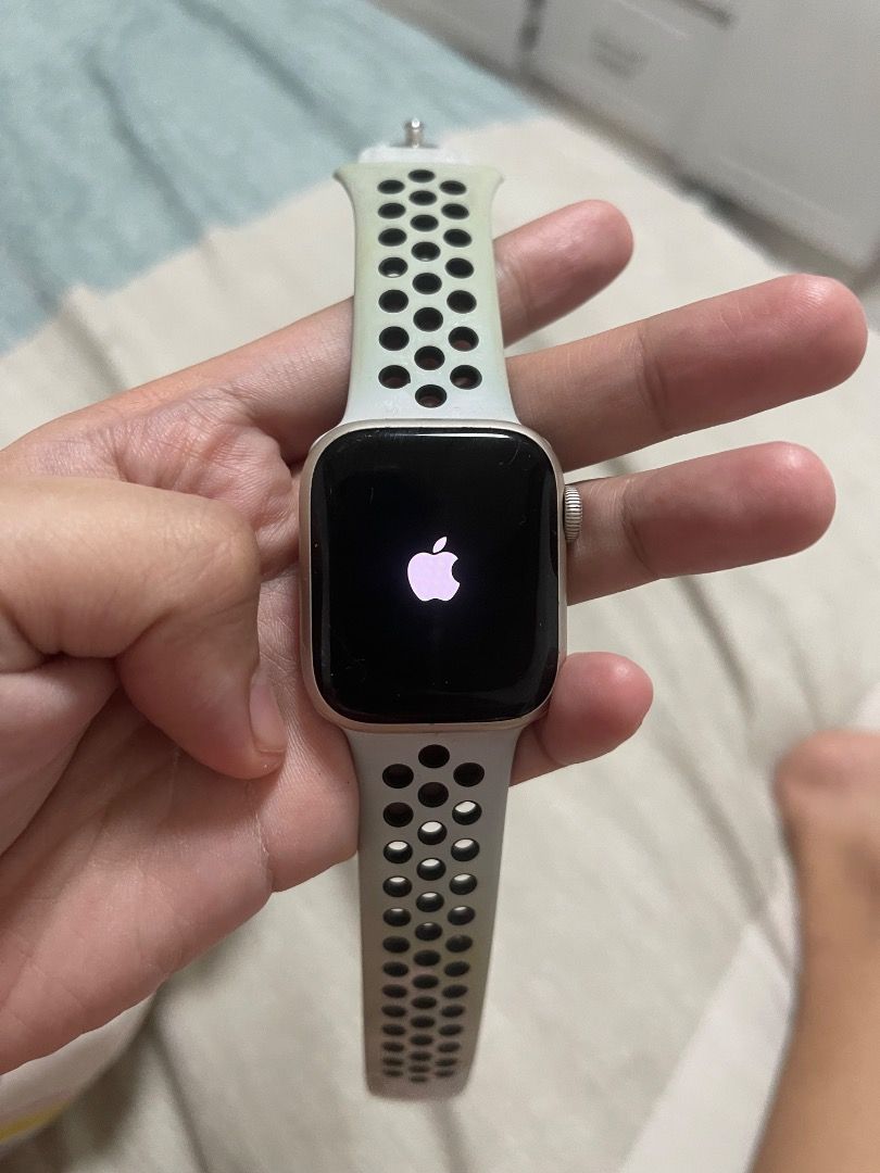 Apple Watch Nike + cellular series 7 (Category: Wearables & Smart Watches) located in Caloocan City. Submitted by cutiecat.fish (Listing ID 1468177255, Image 2). Description: .