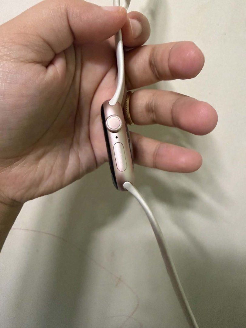 Apple Watch Series 10 (Category: Wearables & Smart Watches) located in Binan City. Submitted by timsantossss (Listing ID 1468096785, Image 3). Description: Apple Watch Series 10 42mm Rosegold.