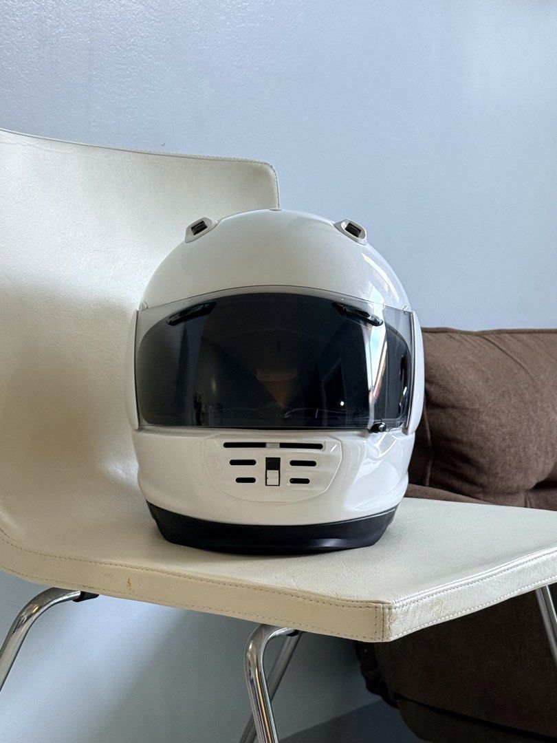 Arai Rapide-IR (Defiant) – Pearl White (Category: Helmets and other Riding Gears) located in San Juan, La Union. Submitted by bornunderground.ph (Listing ID 1468096859, Image 2). Description: Arai Rapide-IR (Defiant) – Pearl White • Size: Large (59–60 cm), true to size • Condition: Good Condition • Inner Liner: 9/10 • Outer Shell: 9/10 (see photos) • All Vents: 100% Working Additional Details: * Newly buffed and deep-cleaned * Free deep cleaning 