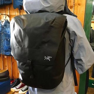 （分類：）位於 。 由 latashiahowe 提交（商品編號 1468061476，圖片 1）。簡介： 。