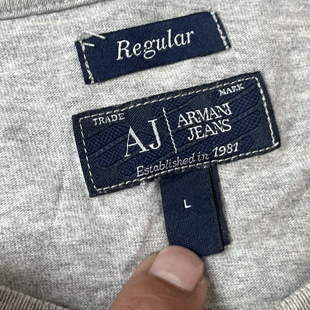 Armani jeans tshirt (Category: Tshirts & Polo Shirts ) located in Manila. Submitted by royaldripmanila (Listing ID 1468279832, Image 2). Description: No issue W21 L26.5.