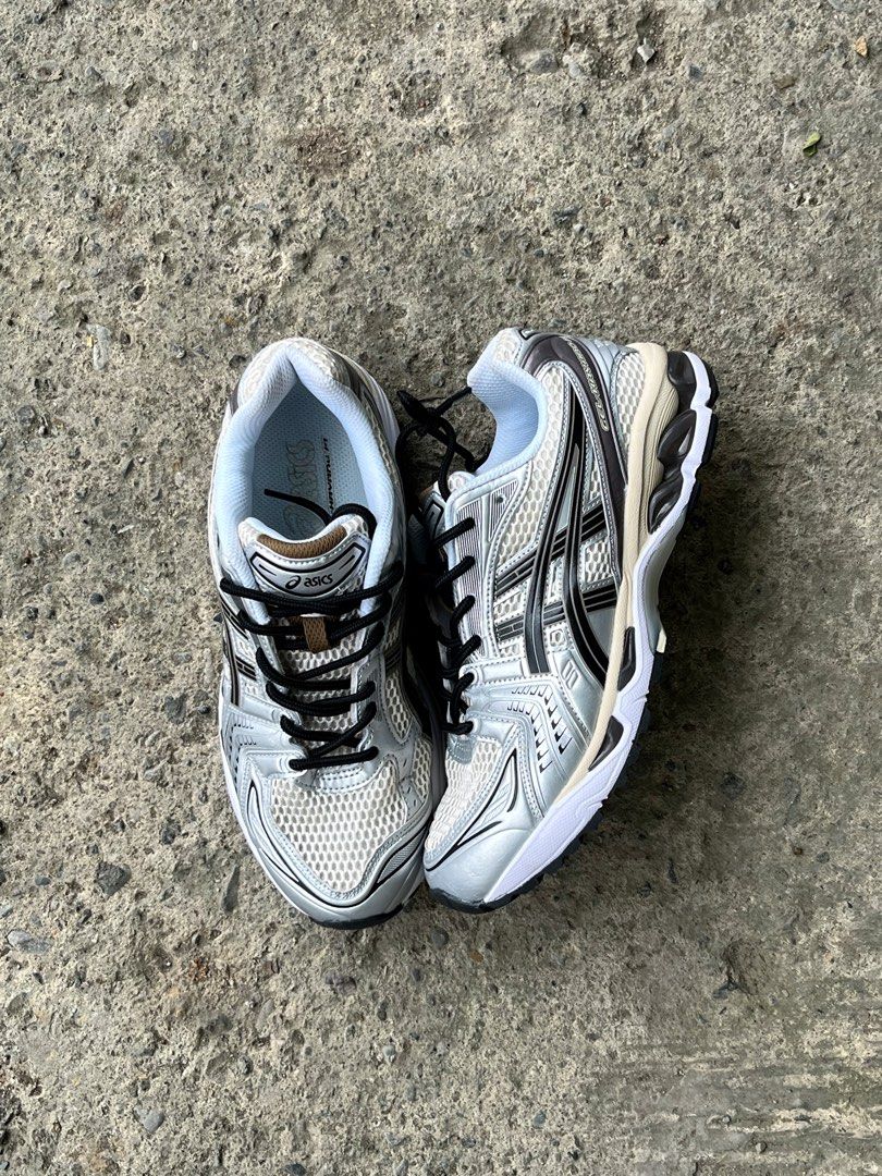 Asics Gel Kayano 14 (Category: Casual Shoes) located in Butuan. Submitted by jacobfrost (Listing ID 1468065036, Image 3). Description: 8.5 us mens 26.5 cm 42 eur Good as new Pm if interested.