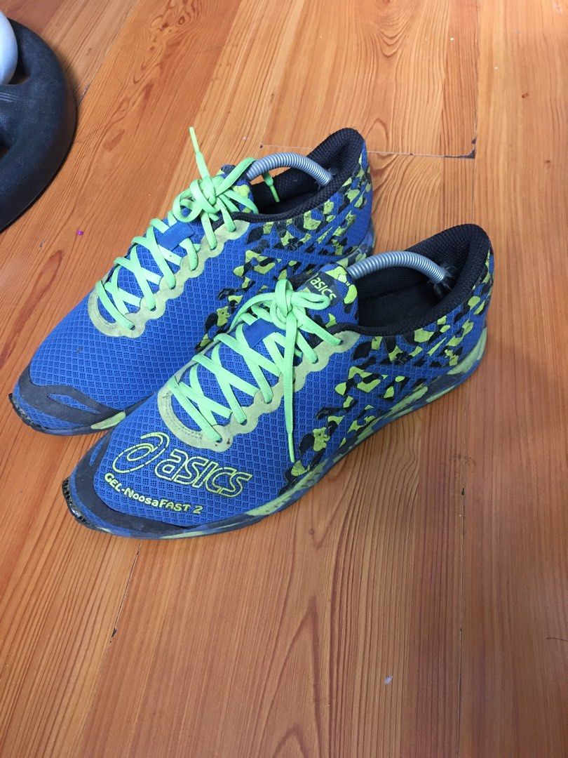 Asics noosa fast 2 (Category: Sneakers) located in San Juan City. Submitted by sashoppeepipi (Listing ID 1468070089, Image 2). Description: Needs stitch or reglue.