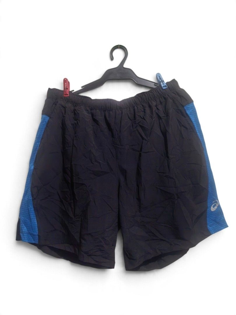 Asics running short w/inner lining (Category: Activewear) located in Vinzons. Submitted by khasanche43622 (Listing ID 1468210724, Image 2). Description: Excellent condition Almost brandnew No issue Waist-30-38 L-17.5.