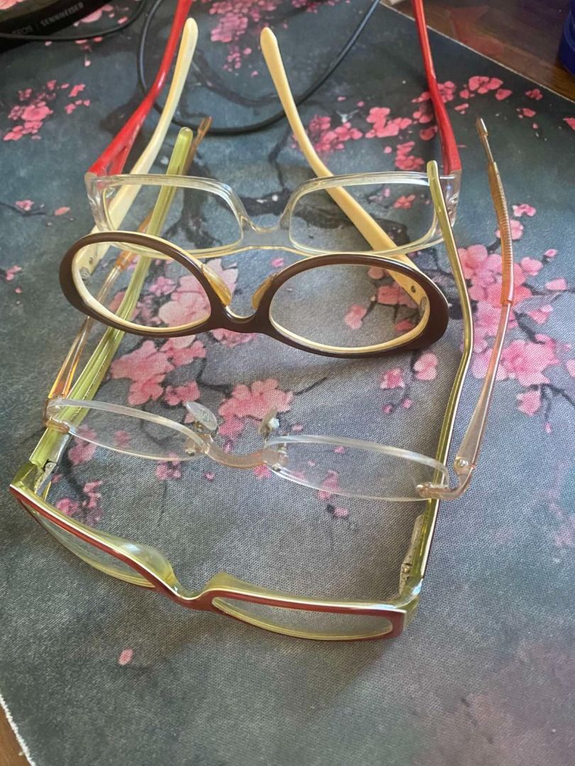 Assorted Eyeglass Frames Lot DKNY and Designer Styles (Category: Sunglasses & Eyewear) located in Muntinlupa City. Submitted by chubby_daddy82 (Listing ID 1468065717, Image 1). Description: - Set of 4 versatile eyeglass frames in different shapes and colors - Includes: Red and clear frame, brown rounded frame, rimless pair, and a red DKNY branded frame - Ideal for swapping out with your own prescription lenses - Frames only, no prescription lense