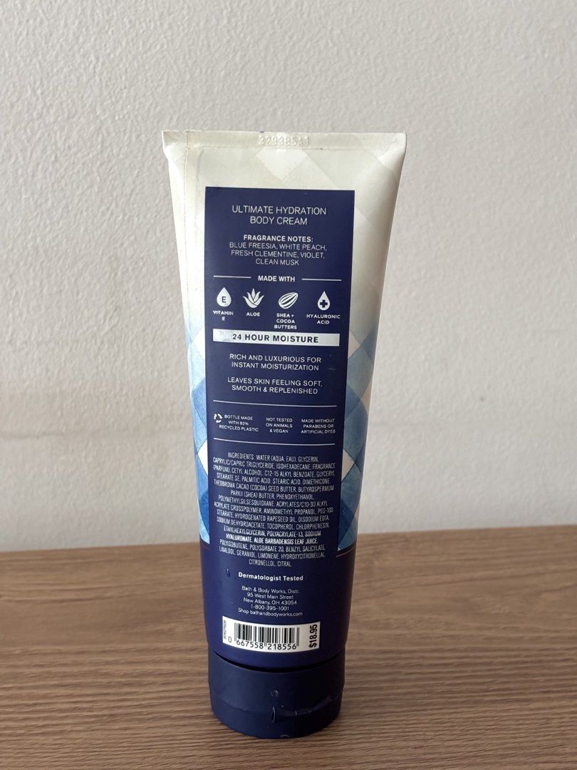 Authentic Bath & Body Works Lotion (Category: Body Care) located in San Juan City. Submitted by reloved.ph3 (Listing ID 1468096197, Image 2). Description: .