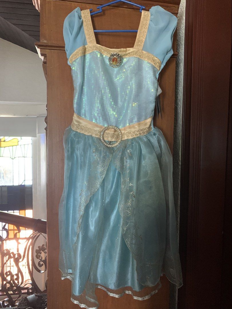 Authentic Disney Princess Merida Dress 7/8 (Category: Babies & Kids Fashion) located in Muntinlupa City. Submitted by kibscollection03 (Listing ID 1468109539, Image 1). Description: Brand new, tag intact 📍Alabang, Muntinlupa 📦Courier: JRS / LBC (shouldered by the buyer) 🛍️ Meet up: Total Soldiers Hills / Festival Mall/ Alabang Town Center / Molito Alabang 🛵 Same day delivery: Lalamove or Grab (shouldered by the buyer) 🧾Mode of payment : Maya