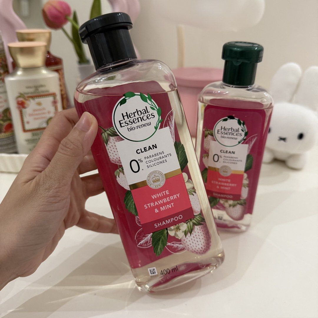 AUTHENTIC Herbal Essences White Strawberry & Mint Shampoo (Category: Hair) located in San Pedro. Submitted by jellybean.co (Listing ID 1468064009, Image 2). Description: 240ml 249php 400ml 399php.