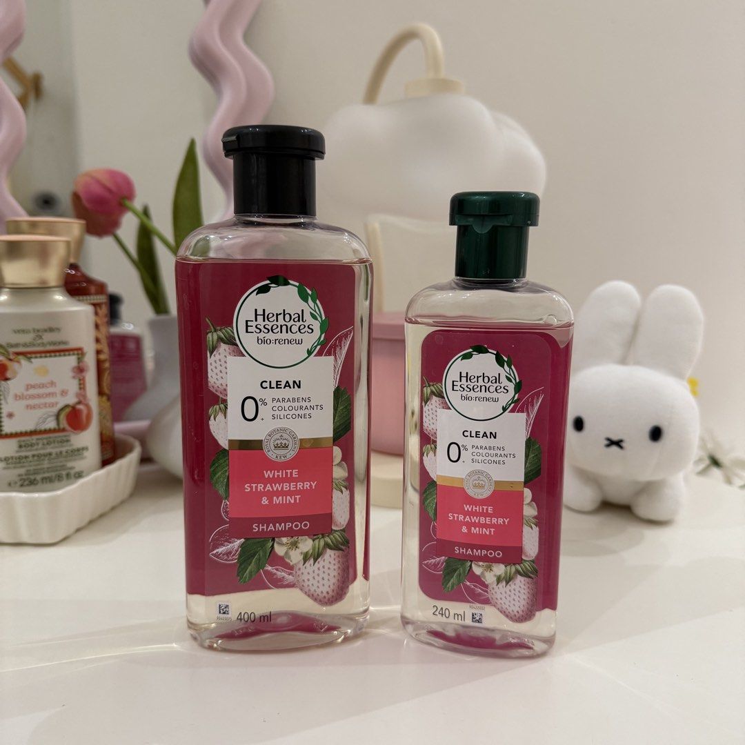 AUTHENTIC Herbal Essences White Strawberry & Mint Shampoo (Category: Hair) located in San Pedro. Submitted by jellybean.co (Listing ID 1468064009, Image 1). Description: 240ml 249php 400ml 399php.