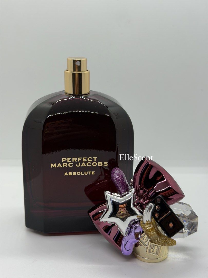 Authentic Marc Jacobs Perfect Absolute (Category: Fragrance & Deodorants) located in Mandaluyong City. Submitted by elle_scent (Listing ID 1468281933, Image 3). Description: • Luxurious • Addictive Discover the rich and sensual side of Marc Jacobs Perfect! A gorgeous deep burgundy bottle with a statement decorative cap, perfect for perfume lovers who appreciate both beautiful fragrances and collectible bottles. 🌸 Fragrance Notes * Top: Carameliz