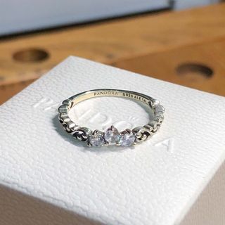 (Category: ) located in . Submitted by daintyjewels (Listing ID 1468229642, Image 1). Description: .