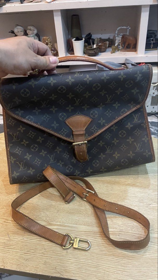 Authentic project lv monogram belair (Category: Luxury Apparel) located in Cavite. Submitted by ohmie23 (Listing ID 1468234974, Image 1). Description: Authentic project lv monogram belair.