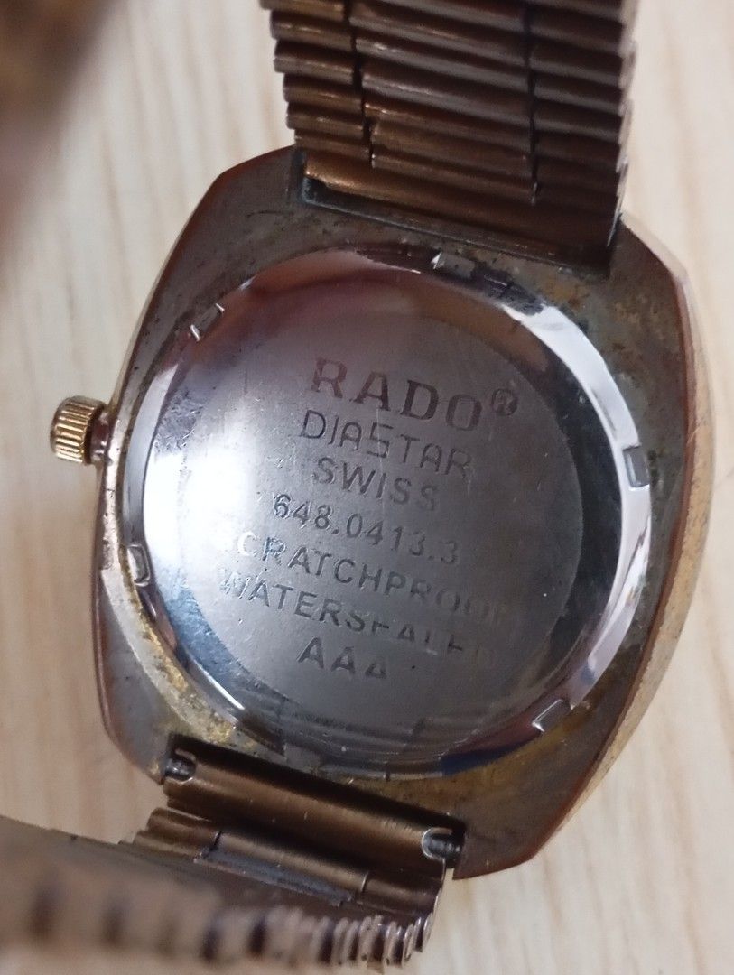 Automatic (Category: Men's Watches) located in Las Pinas. Submitted by quick_deals_great_finds2 (Listing ID 1468092765, Image 3). Description: Automatic good working condition 38mm medium fits wrist 6.8 inches.