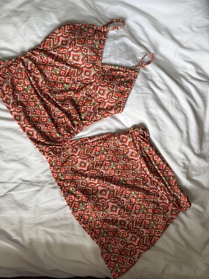 Aztec Bikini Coords (Small) (Category: Sets or Coordinates) located in Baguio. Submitted by eleynmsr (Listing ID 1468262735, Image 1). Description: Location is Baguio City. Shipping via J&T only..