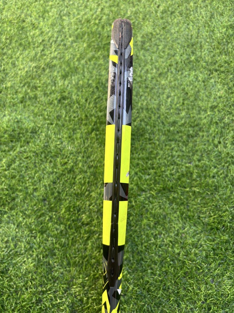 Babolat Pure Aero 100 2023 (Category: Racket and Ball Sports) located in Lingayen. Submitted by cayledy (Listing ID 1468124229, Image 3). Description: ❗️For Sale❗️ 🎾 Babolat Pure Aero 100 2023 Condition: 7.5/10 Grip size: 3 Weight: 300g Head size: 100 sq in String pattern: 16x19 🏷️ ₱7,500 🧾 MOP: Gcash/Maya/Bank Transfer 🚛 Delivery: J&T 📍 Location: Pangasinan • Meetups available at nearby locations • No reservations — whoever pays first gets 