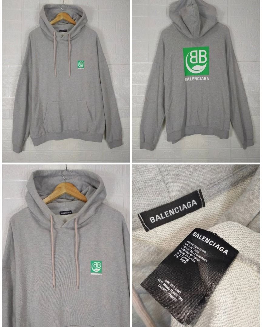 BALENCIAGA HOODIE (Category: Coats, Jackets and Outerwear) located in Baguio. Submitted by fashionfinds1999 (Listing ID 1468071714, Image 1). Description: 28 x 25 XLARGE EXCELLENT CONDITION.
