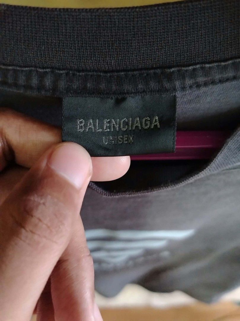 Balenciaga tshirt (Category: Tshirts & Polo Shirts ) located in Lal-Lo. Submitted by keenlion_7de5f3 (Listing ID 1468108836, Image 2). Description: -Dimes:22w by 28.5l -Size:L to semi xl -Issue:cut tags -negotiable -+sf -Payment first before ship -Mop:GCush -Ship by jnt.