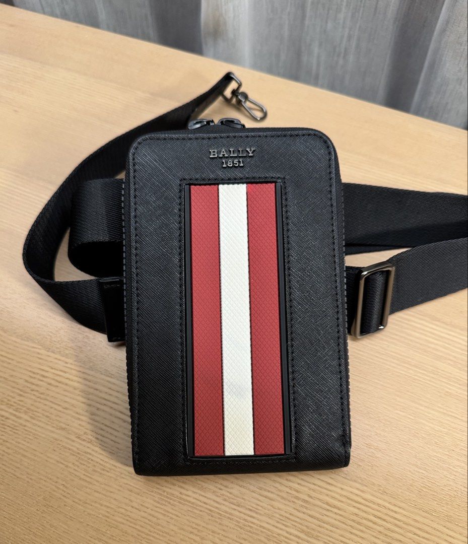 Bally Brantlee Small Saffiano Crossbody Bag - Authentic (Category: Luxury Bags & Wallets) located in Mandaluyong City. Submitted by yumbougieee (Listing ID 1468120593, Image 1). Description: Bally Swiss Small Crossbody Bag Guaranteed authentic. No issue/flaws Small size with original strap and cards Dm if interested.